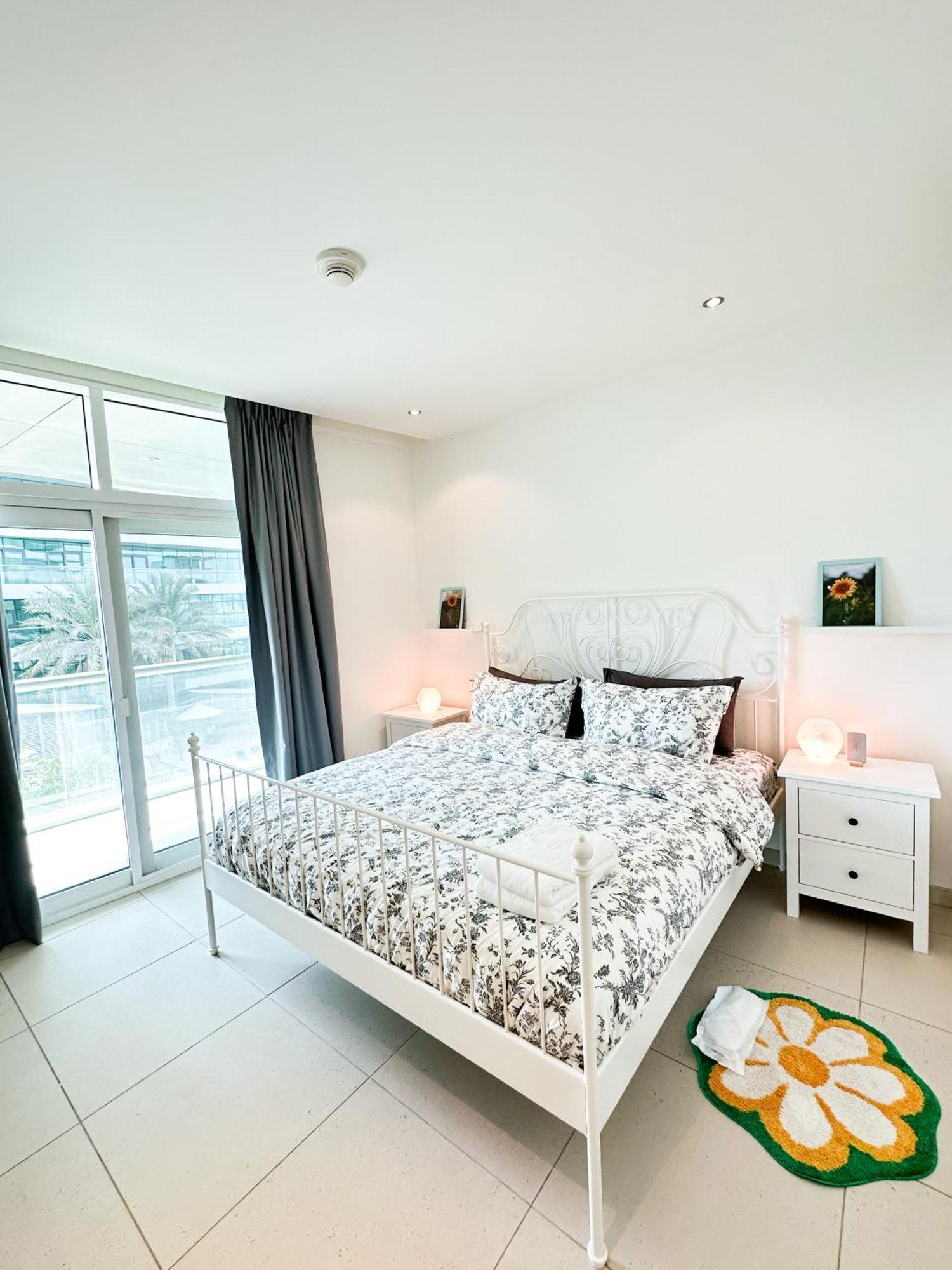 Stunning 2br Luxuryliving In Primearea Alnaseem203 Abu Dhabi