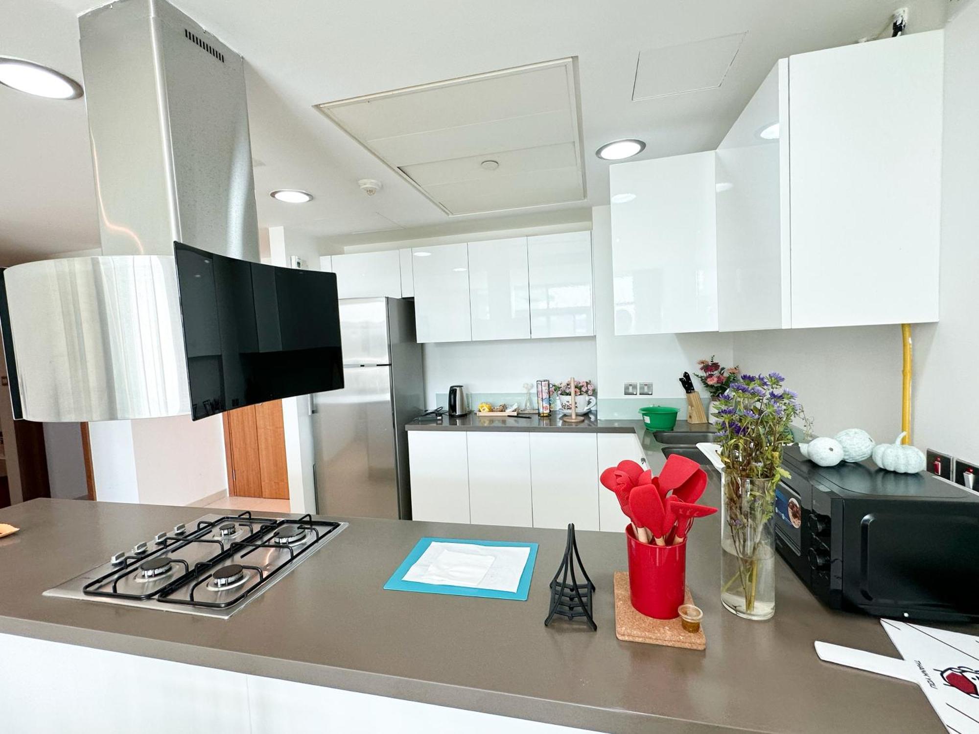 Apartment Stunning 2br Luxuryliving In Primearea Alnaseem203 Abu Dhabi