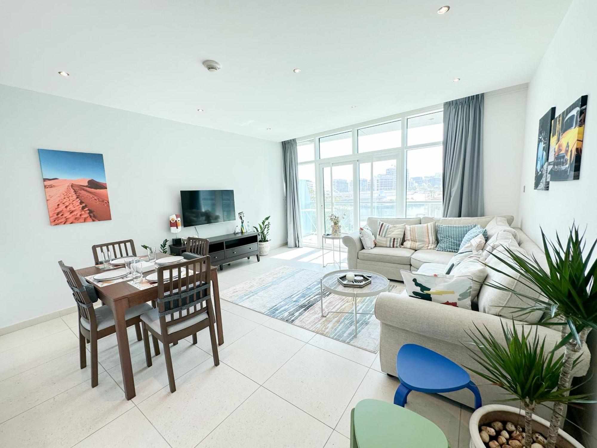 Stunning 2br Luxuryliving In Primearea Alnaseem203 Apartment *